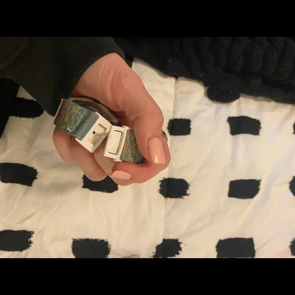 Shark watch new condition - Picture 3 of 5